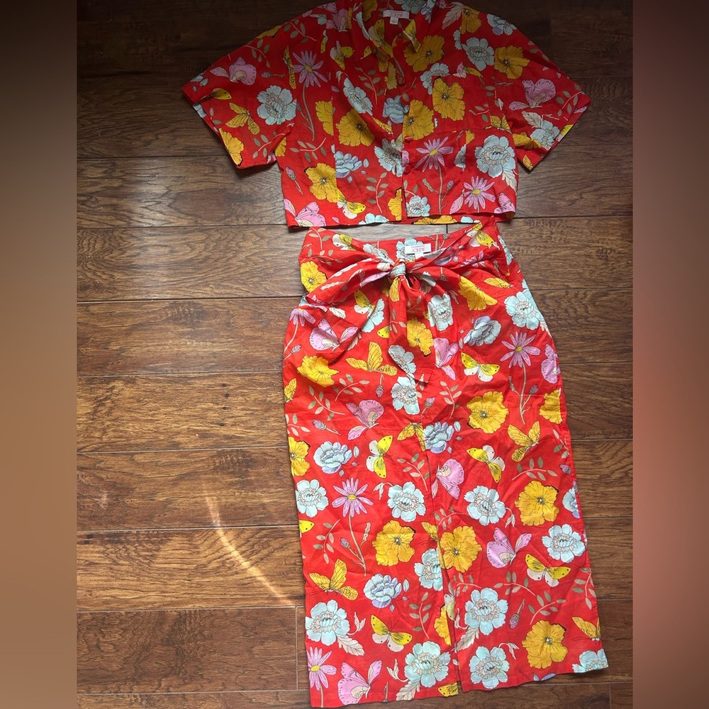 J. Crew DAUPHINETTE Red Floral Cropped button down & wrap sarong skirt set
